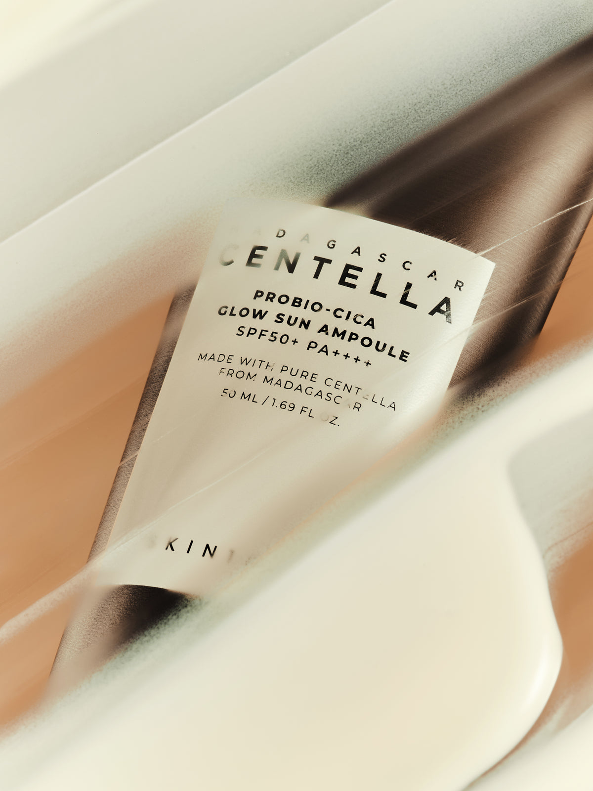SKIN1004 - Madagascar Centella Probio-Cica Glow Sun Ampoule