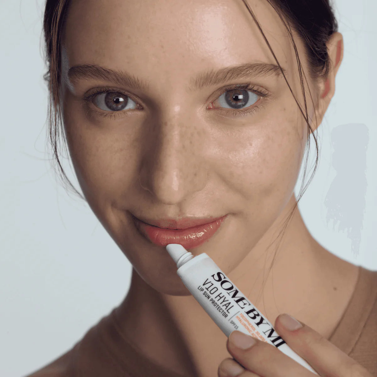 SOMEBYMI - V10 HYAL Lip Sunprotection SPF15